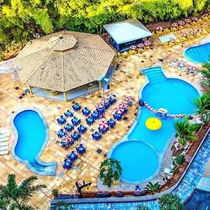 https://golden-dolphin-grand-hotel-flat-315.caldasnovashotels.com